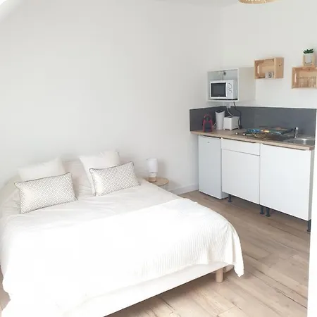 Apartment N°6 Henriville *